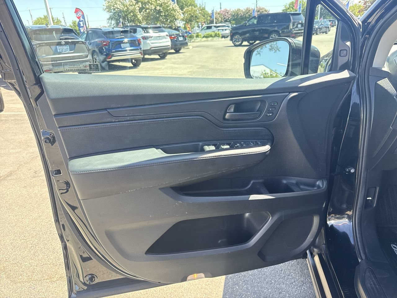 Used 2025 Honda Odyssey EX-L image 20