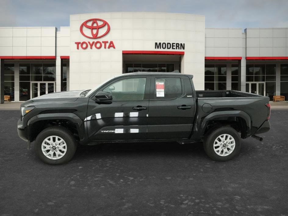 New 2026 Toyota Tacoma SR5 AWD/4WD image 17