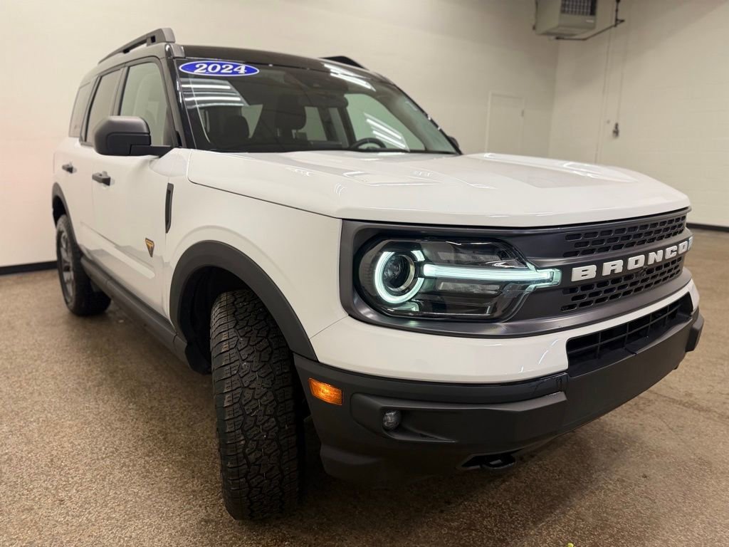 Used 2024 Ford Bronco Sport Badlands image 10
