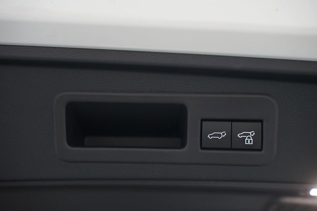 New 2026 Toyota 4Runner Platinum AWD/4WD image 38