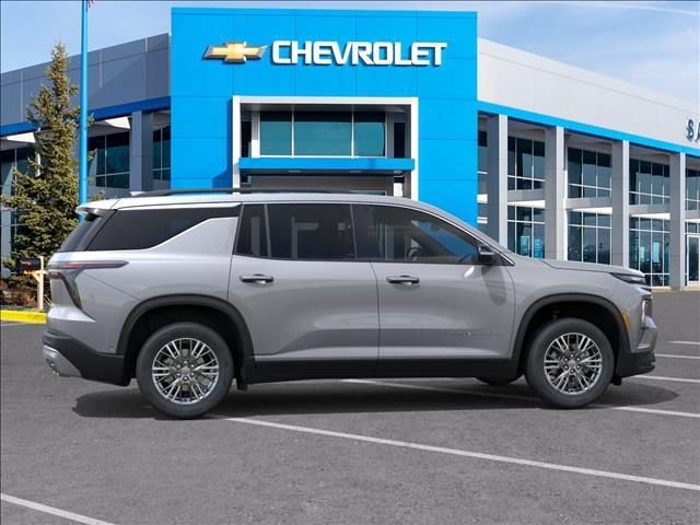 New 2027 Chevrolet Traverse LT w/ LPO, Floor Liner Package FWD image 5