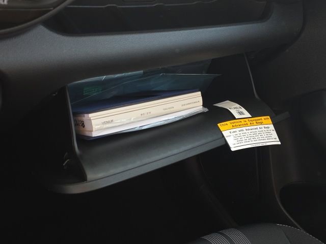 Certified 2026 Hyundai Venue SEL FWD image 16