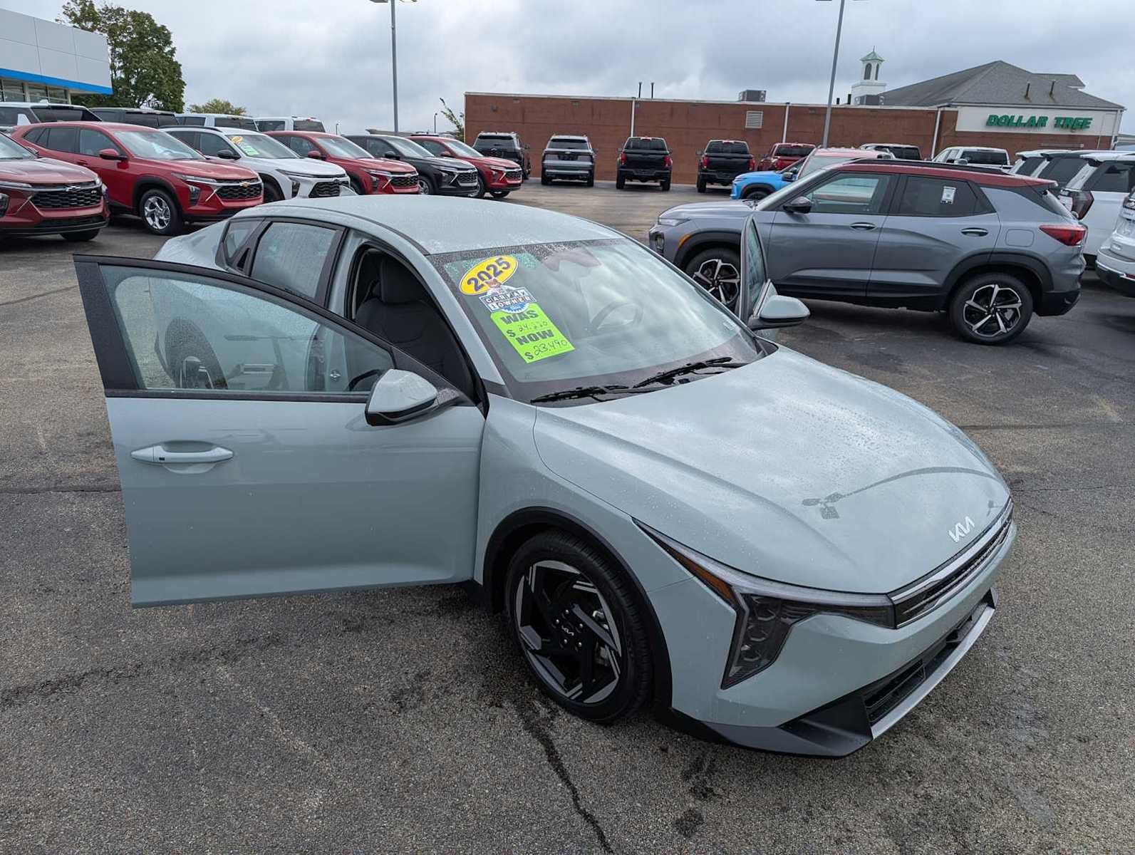 Used 2025 Kia K4 EX FWD image 16
