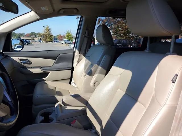 Used 2016 Honda Odyssey EX-L image 19