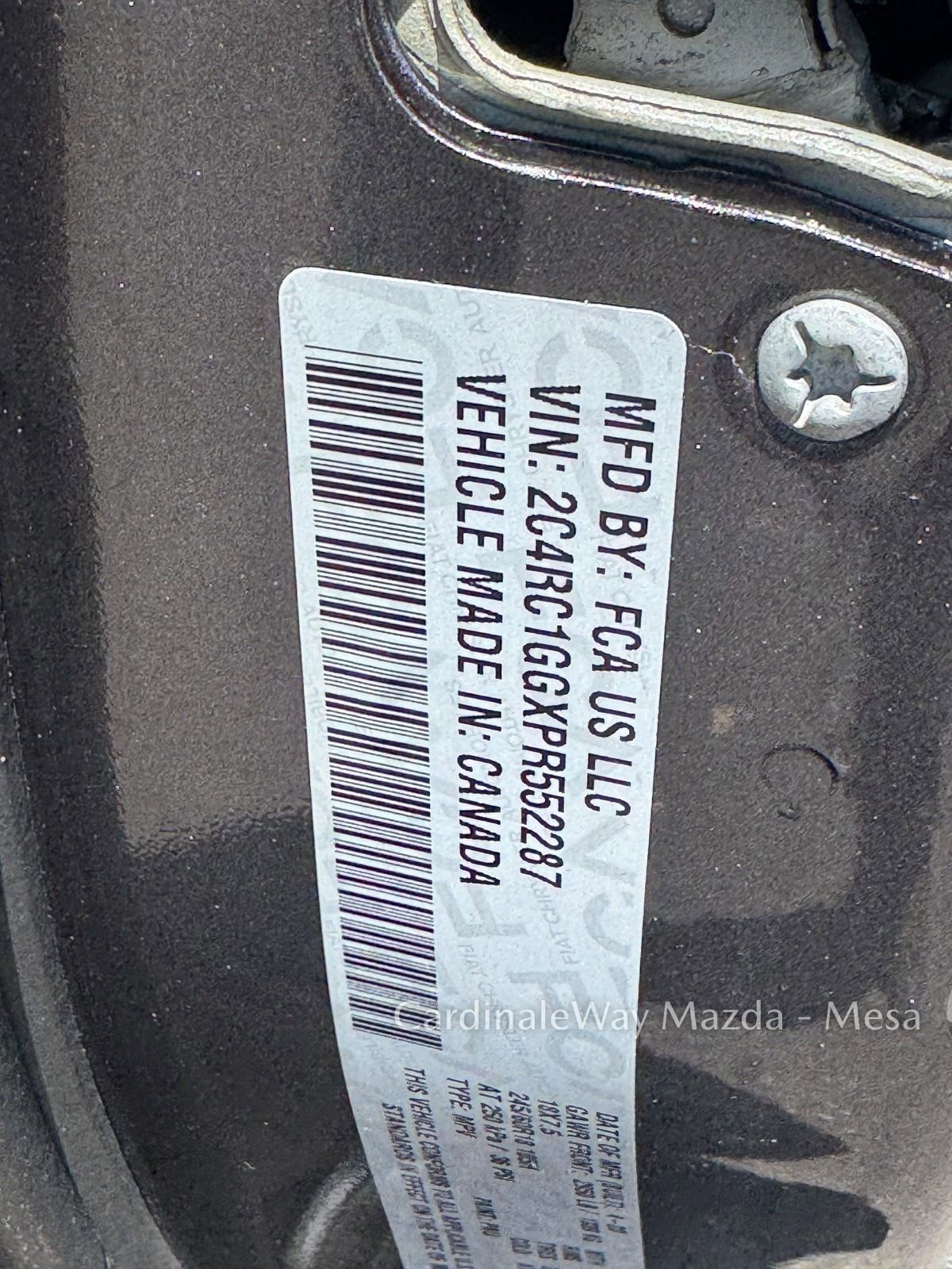 Used 2023 Chrysler Pacifica Limited FWD image 32