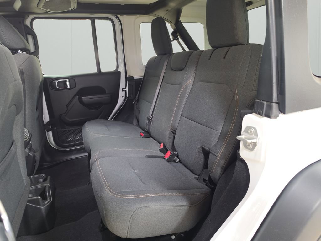 Used 2024 Jeep Wrangler Sport S image 19