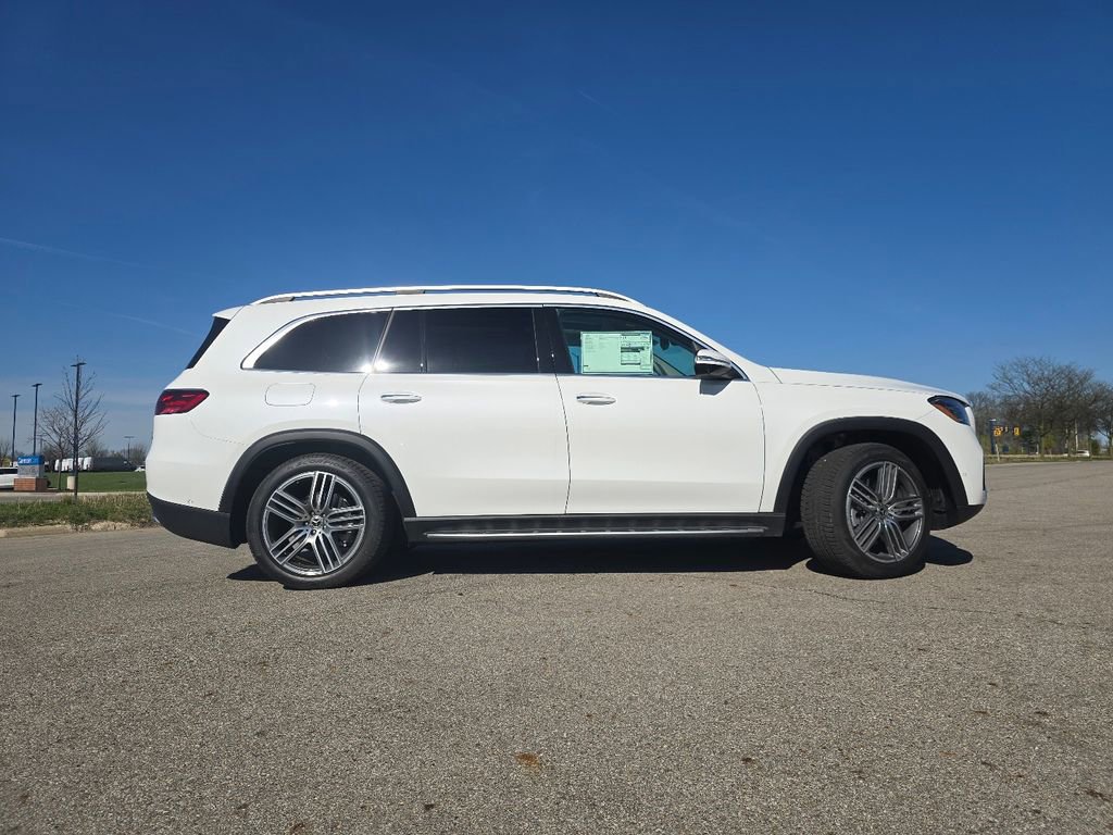 New 2026 Mercedes-Benz GLS 450 4MATIC image 17