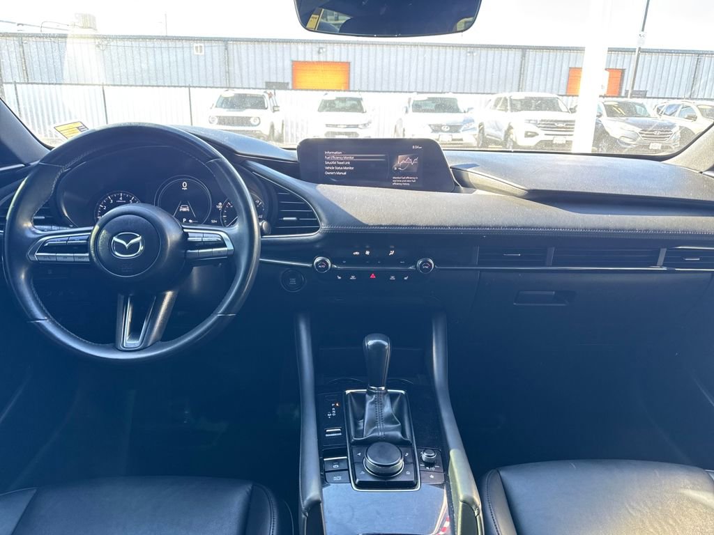 Used 2019 MAZDA MAZDA3 Hatchback w/ Preferred Package image 12