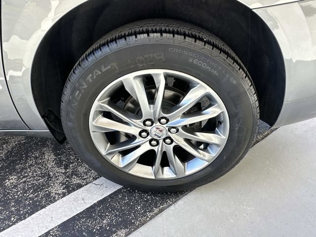 Used 2023 Buick Enclave Avenir w/ Avenir Technology Package FWD image 24