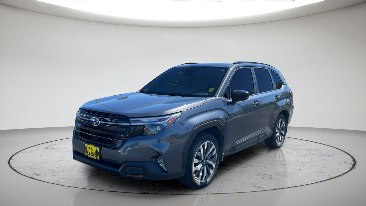 Used 2025 Subaru Forester Touring AWD/4WD image 19