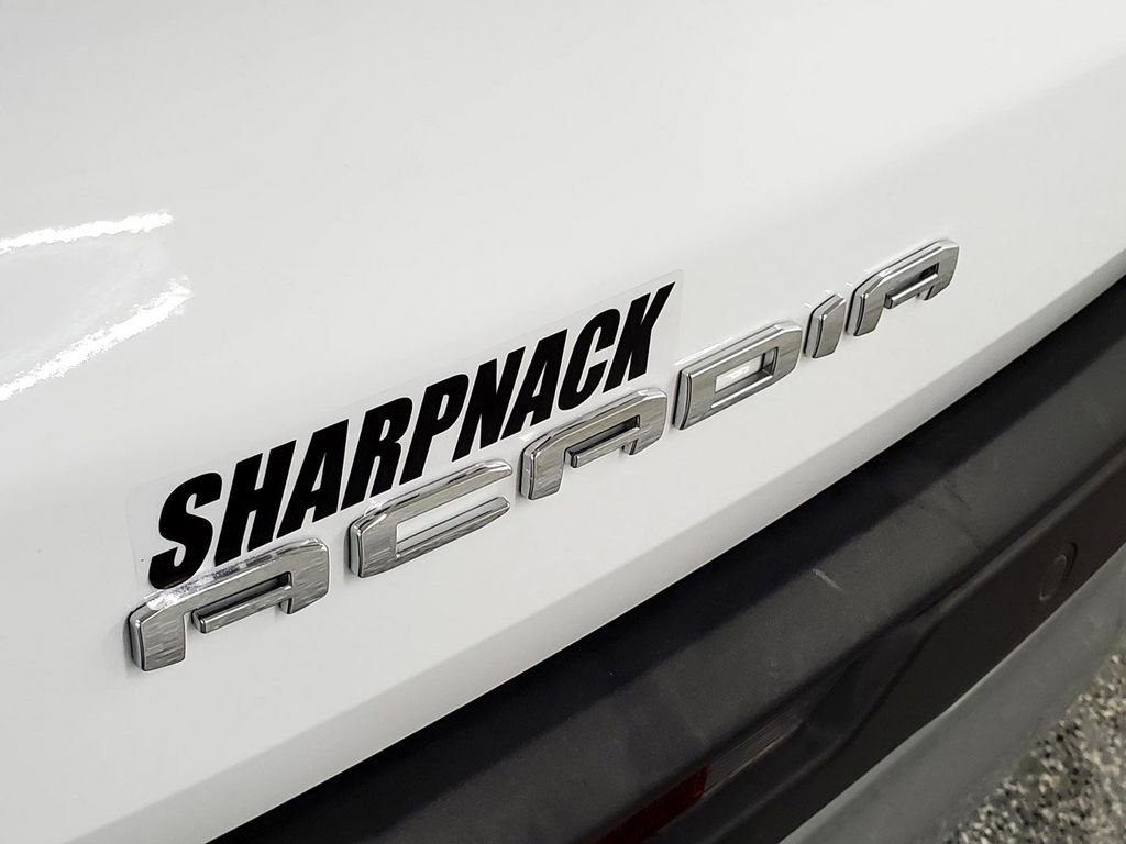 Used 2025 GMC Acadia Elevation image 24