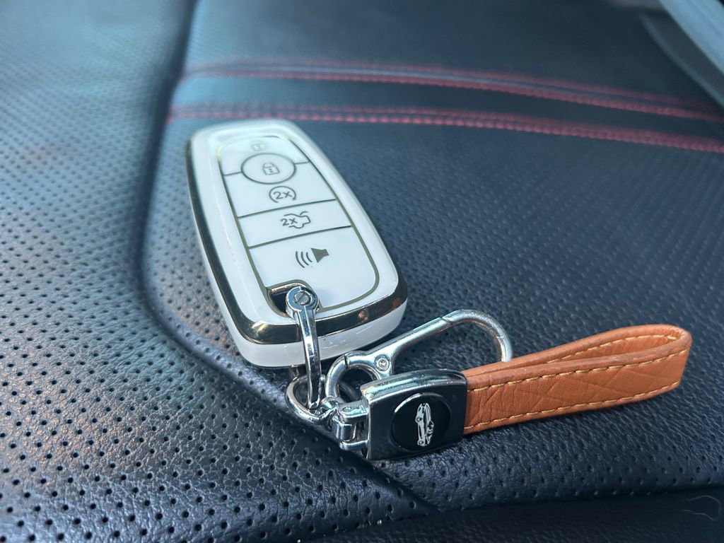 Used 2023 Ford Expedition Limited image 34