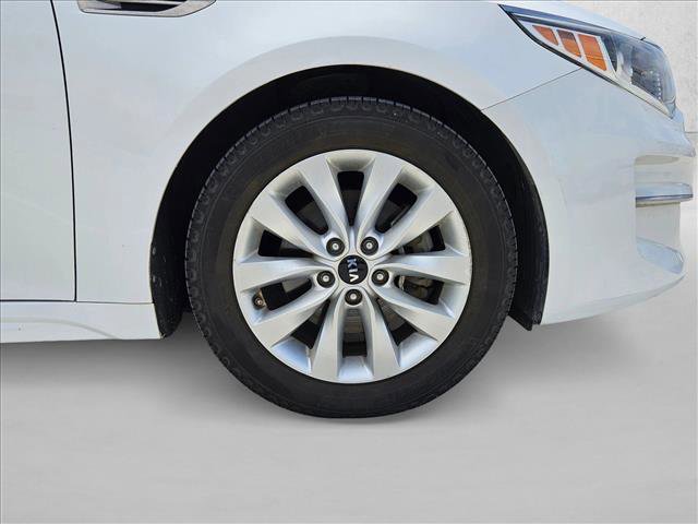 Used 2017 Kia Optima LX w/ Option Group 014 image 19