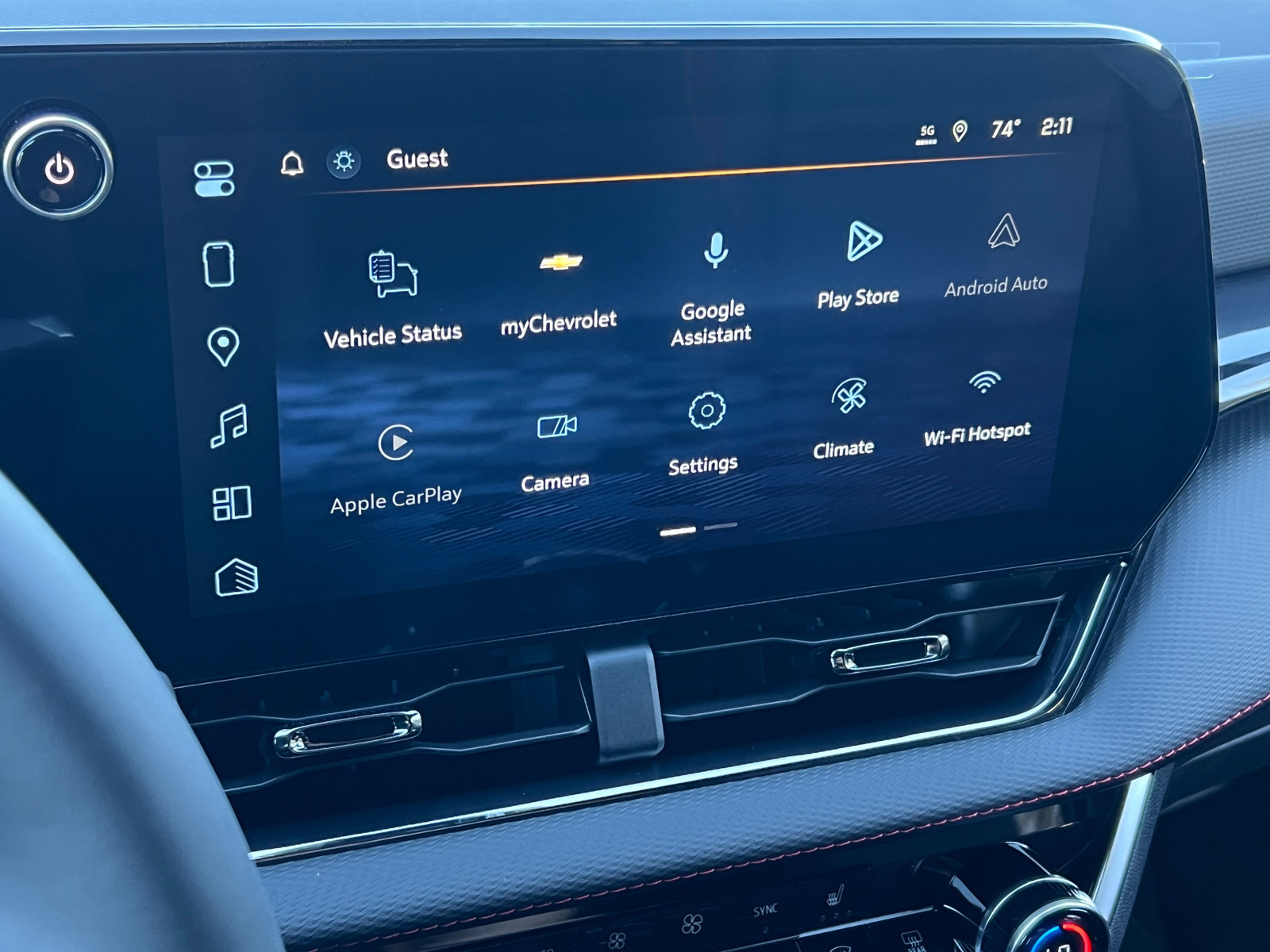 New 2027 Chevrolet Equinox RS w/ Safety and Technology Package AWD/4WD image 23