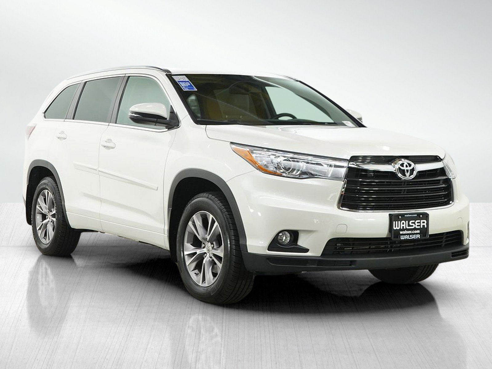 Used 2015 Toyota Highlander XLE image 7