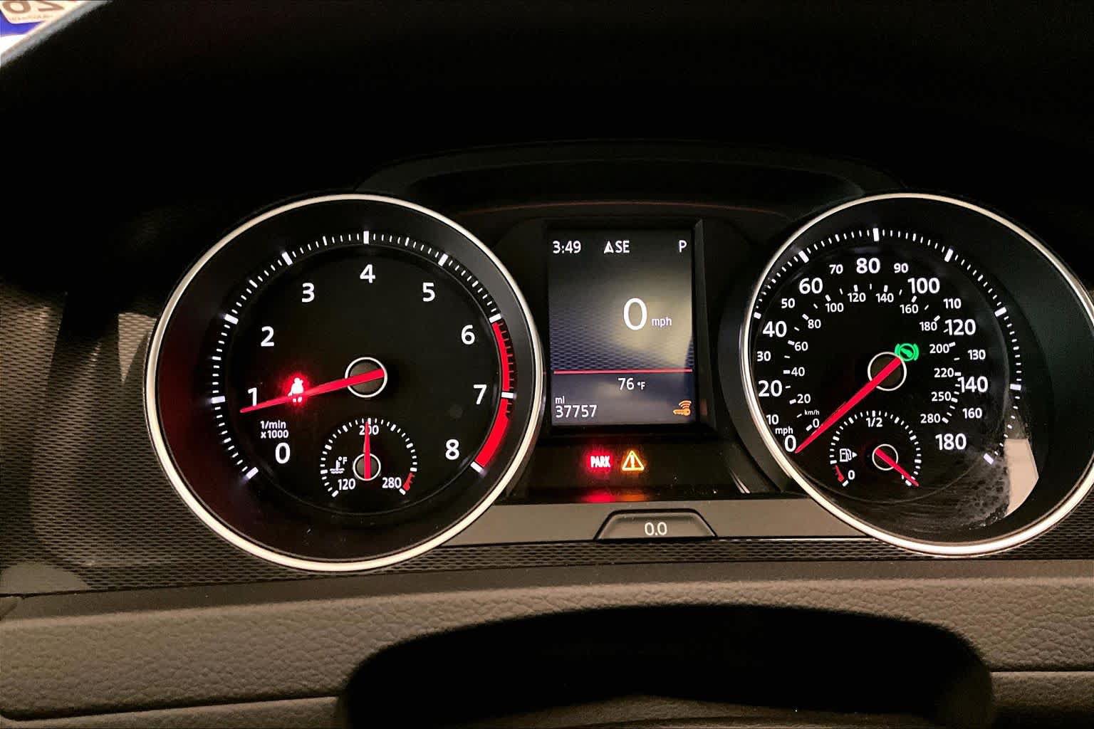 Used 2017 Volkswagen GTI Autobahn FWD image 23