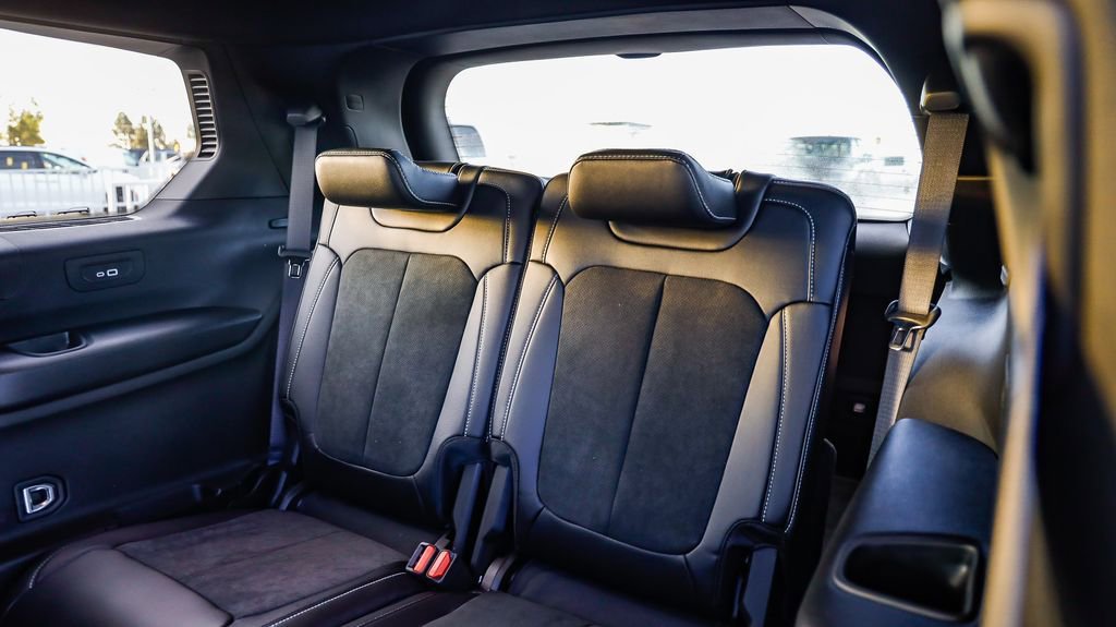 New 2025 Jeep Grand Cherokee L Altitude image 21