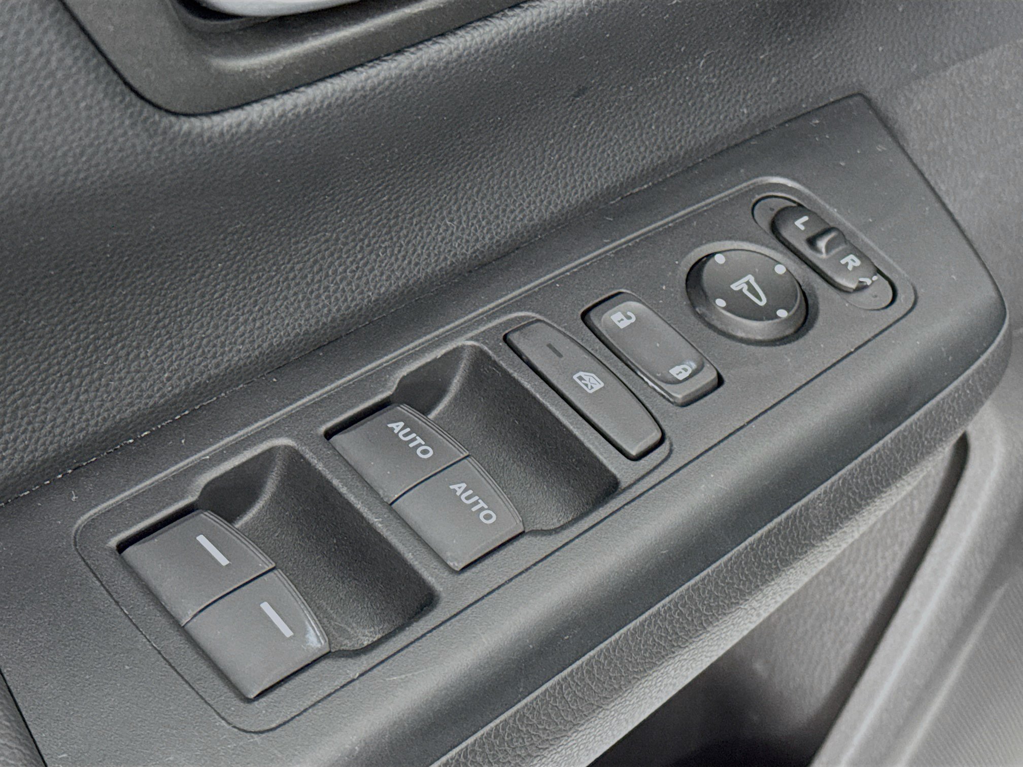 Certified 2024 Honda CR-V EX image 17