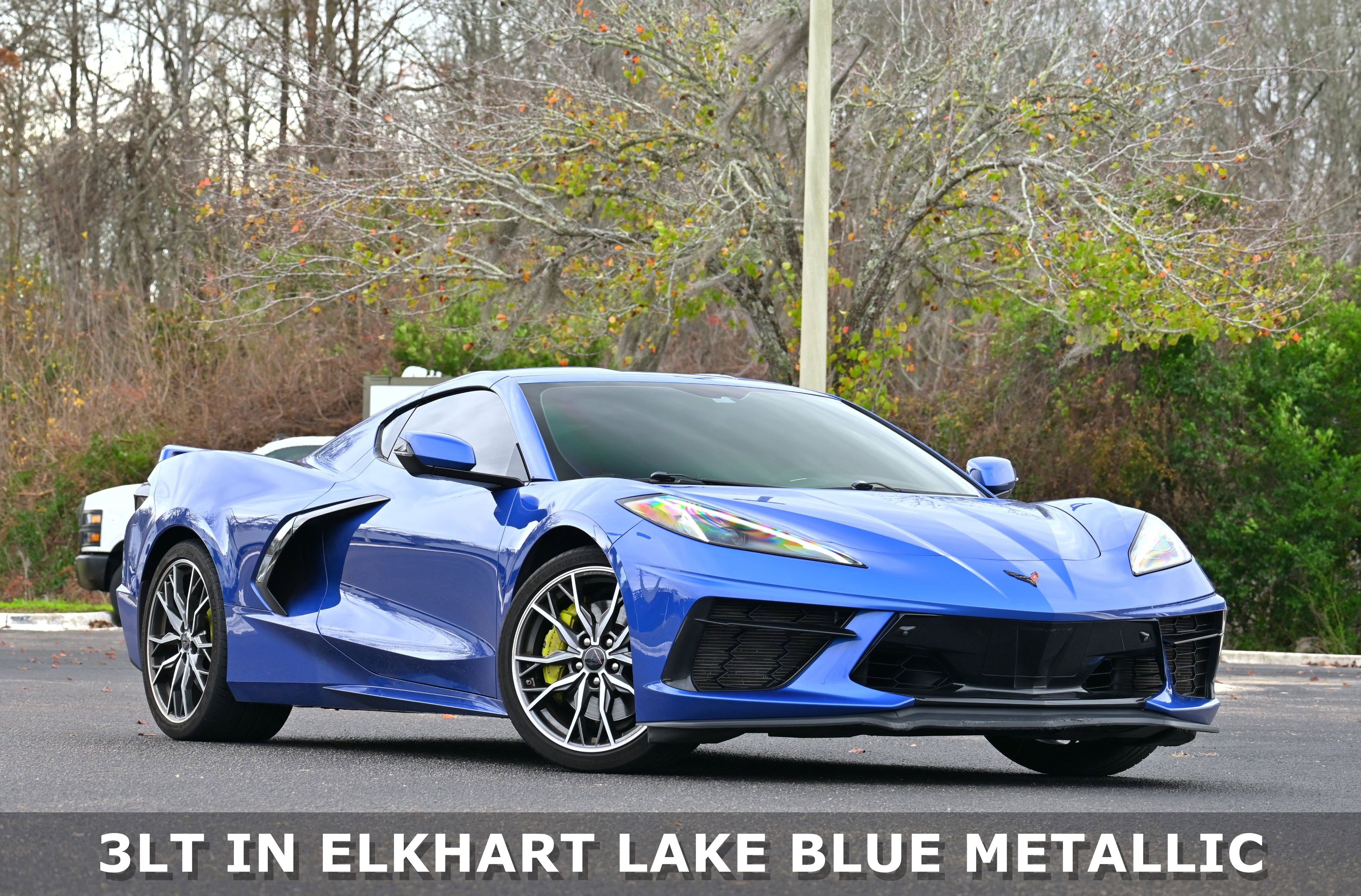 Used 2023 Chevrolet Corvette Stingray Premium Cpe w/ Z51 Performance Package RWD image 2