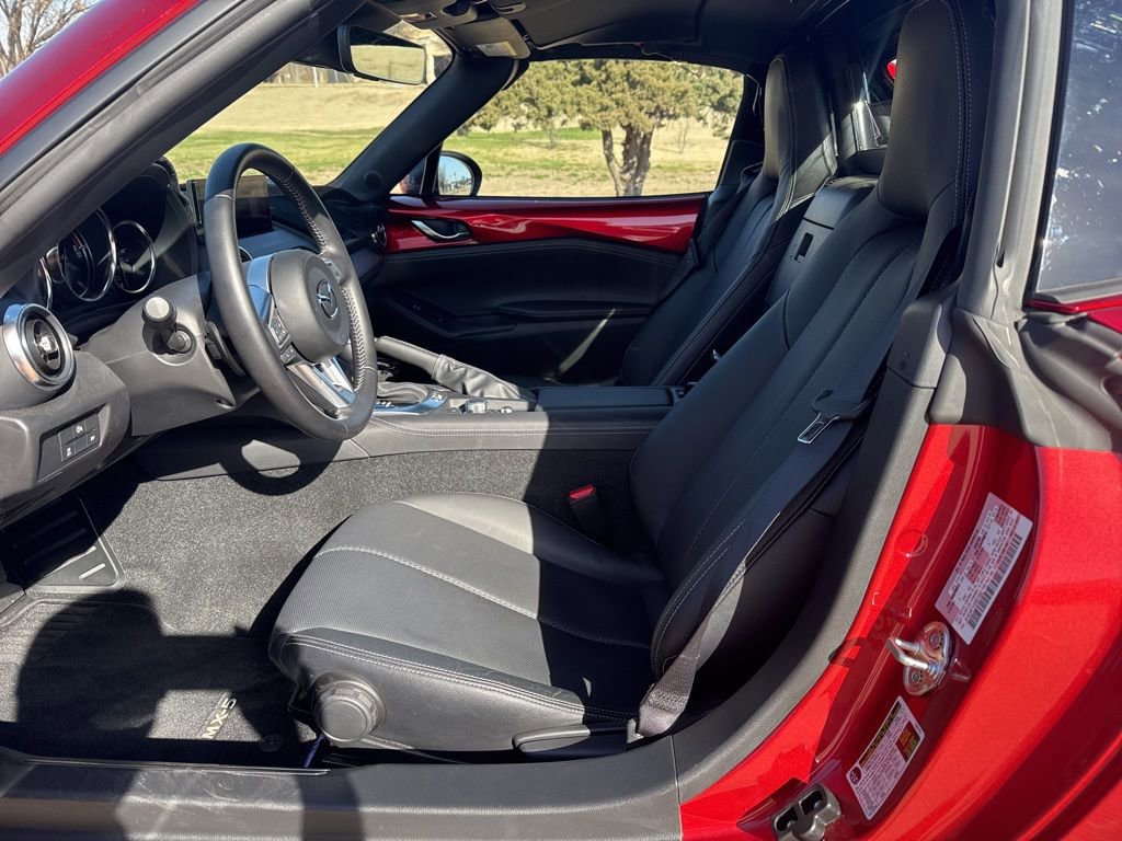 Used 2025 MAZDA MX-5 Miata RF Grand Touring image 10