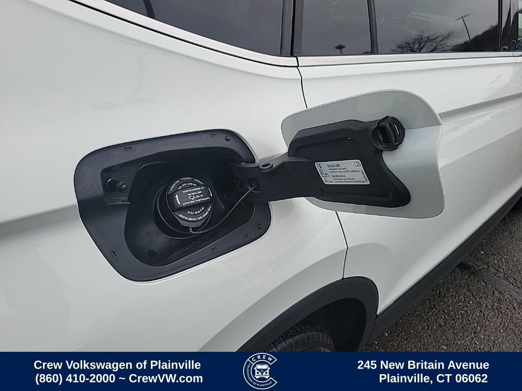 Used 2019 Volkswagen Tiguan SE image 34