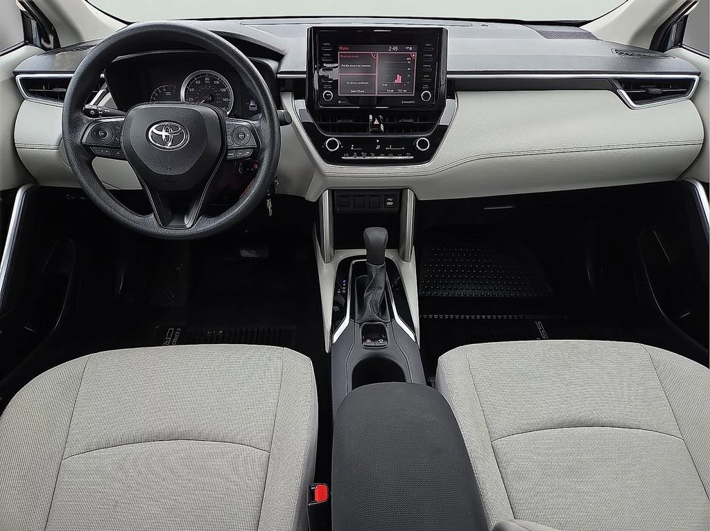 Used 2022 Toyota Corolla Cross L AWD/4WD image 11