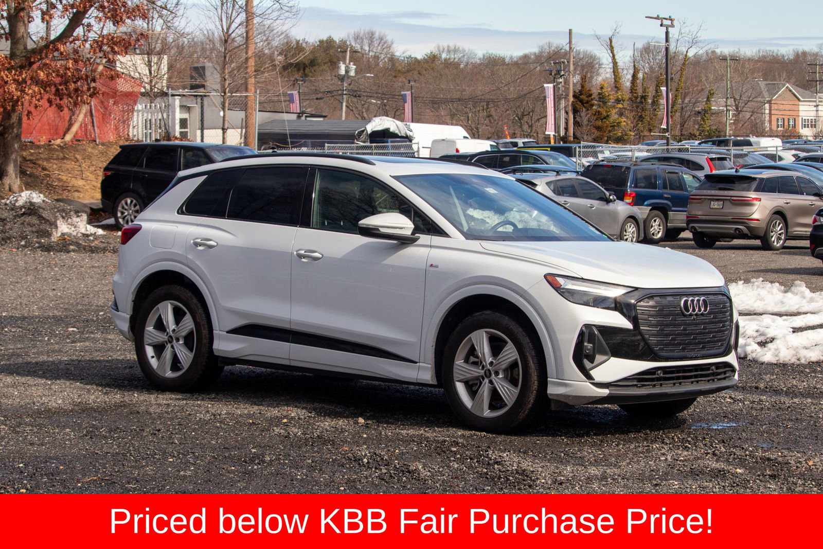 Used 2024 Audi Q4 e-tron Premium image 10