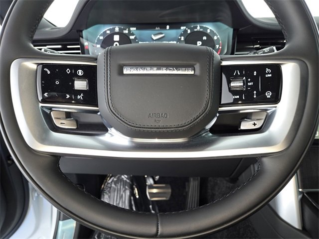 New 2026 Land Rover Range Rover Long Wheelbase SE image 21