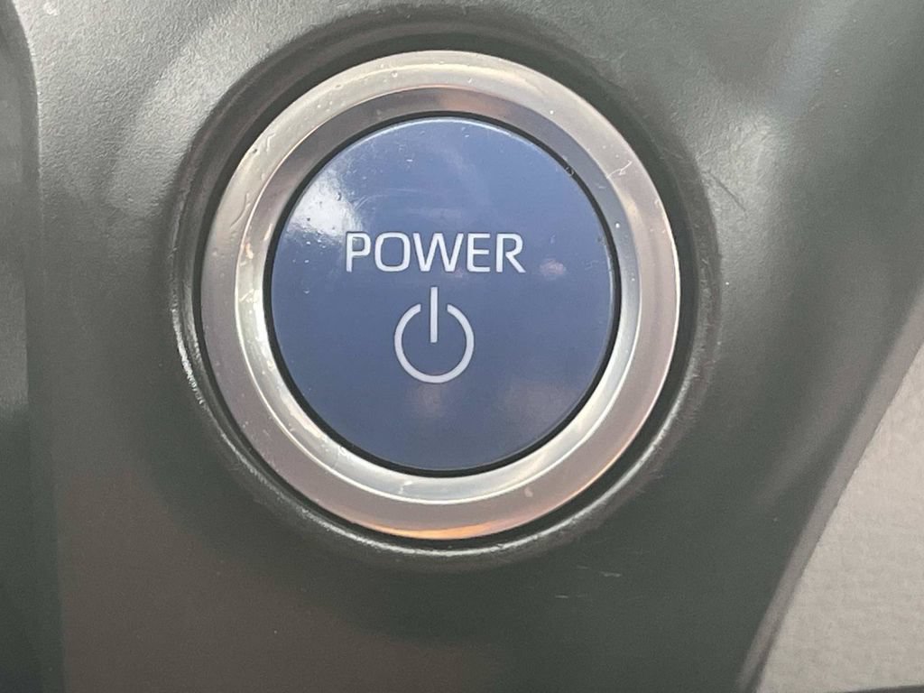 Used 2022 Toyota Sienna LE FWD image 33