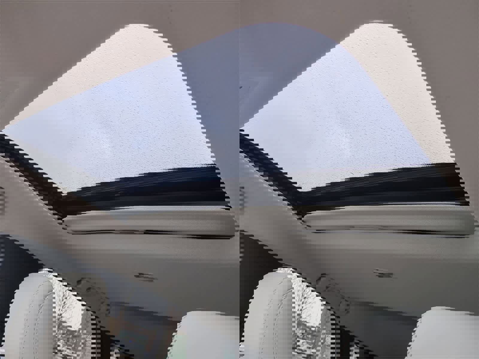 Used 2025 MAZDA CX-30 AWD 2.5 S w/ Premium Package image 18