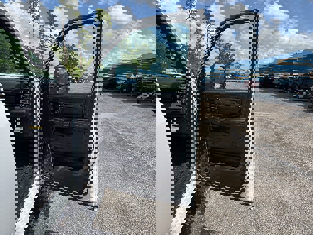 New 2026 RAM 2500 Limited image 14