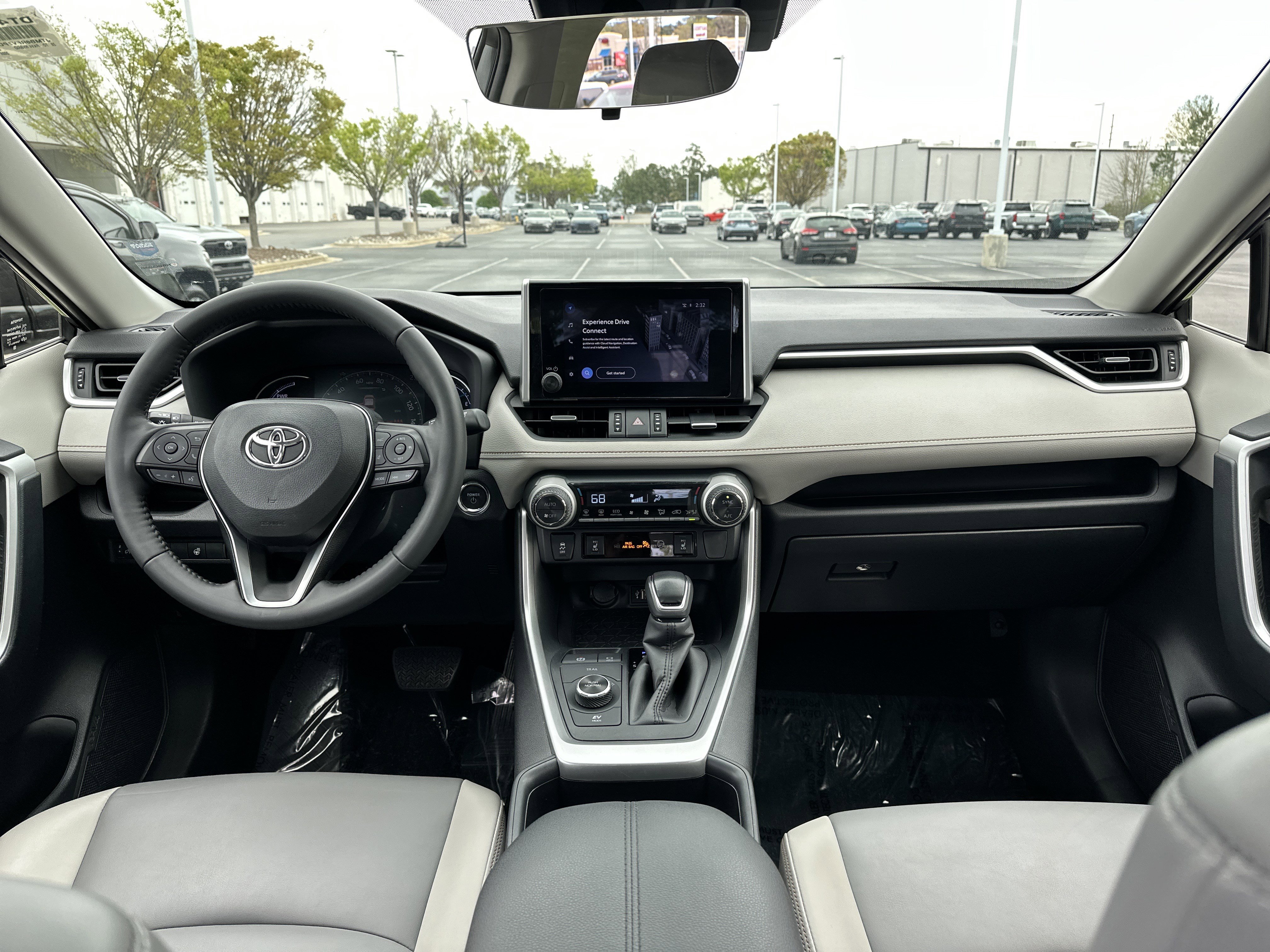 Certified 2023 Toyota RAV4 XLE Premium image 29