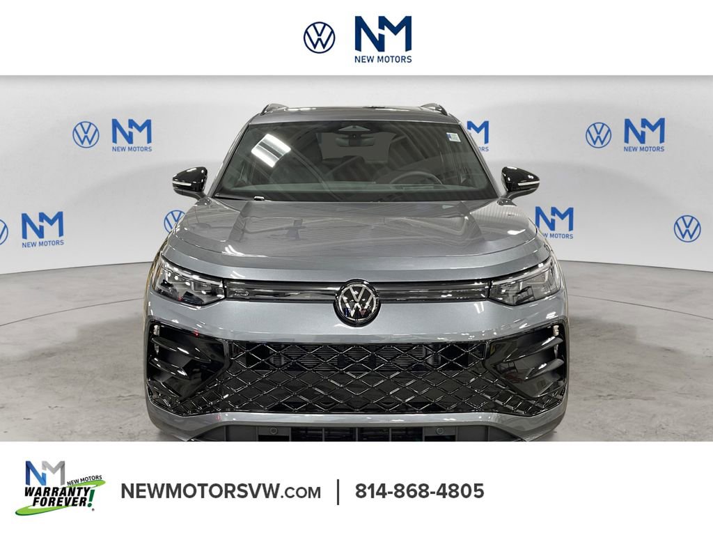 New 2026 Volkswagen Tiguan SE R-Line image 8