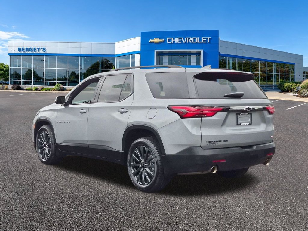Certified 2023 Chevrolet Traverse RS w/ LPO, Floor Liner Package AWD/4WD image 9
