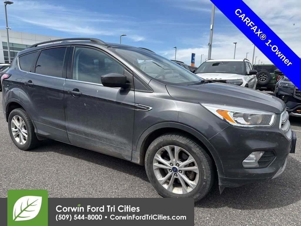 Used 2018 Ford Escape SE AWD/4WD video 1