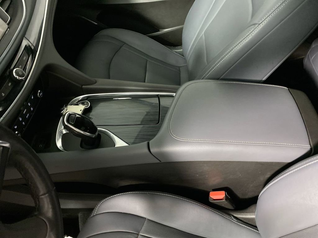 Used 2021 Buick Enclave Essence w/ Sound and Sites Package image 20