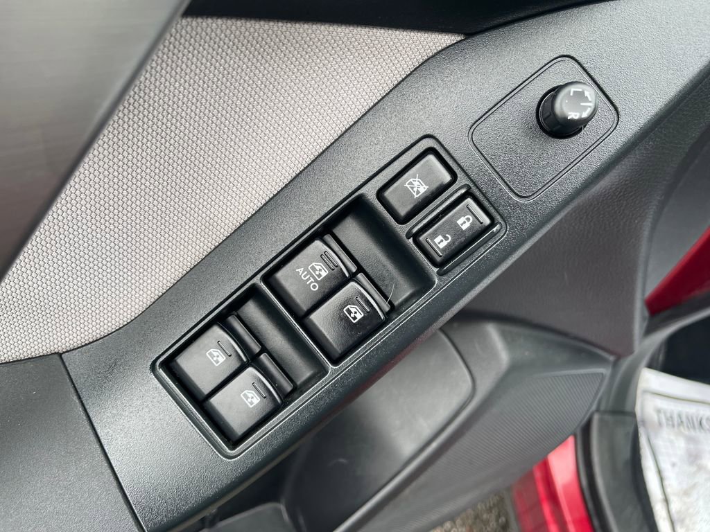 Used 2015 Subaru Forester 2.5i w/ Alloy Wheel Package image 16