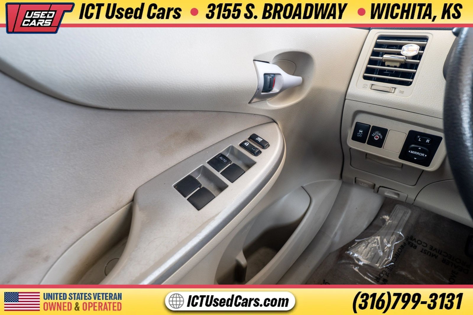 Used 2011 Toyota Corolla LE FWD image 16