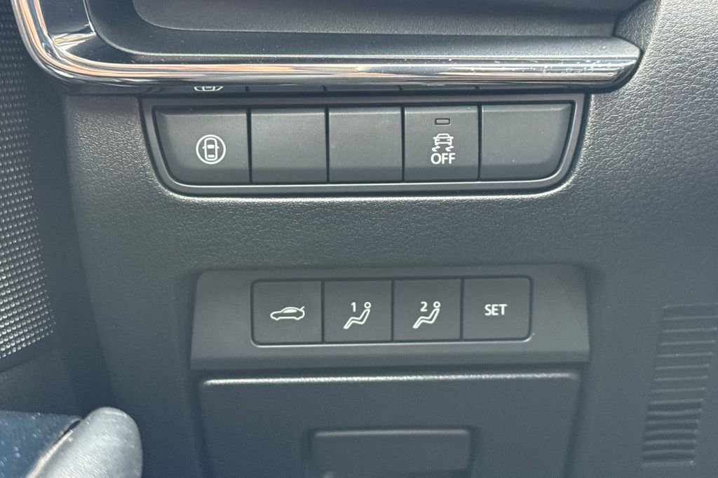 Used 2020 MAZDA MAZDA3 Sedan w/ Premium Package image 33