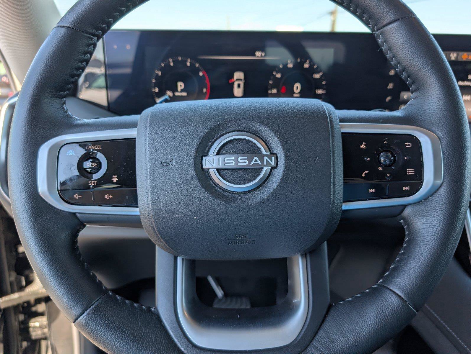 Used 2025 Nissan Armada SV AWD/4WD image 26
