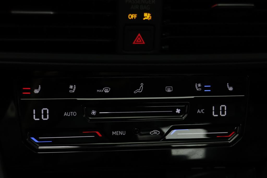 New 2027 Volkswagen Jetta SEL FWD image 12