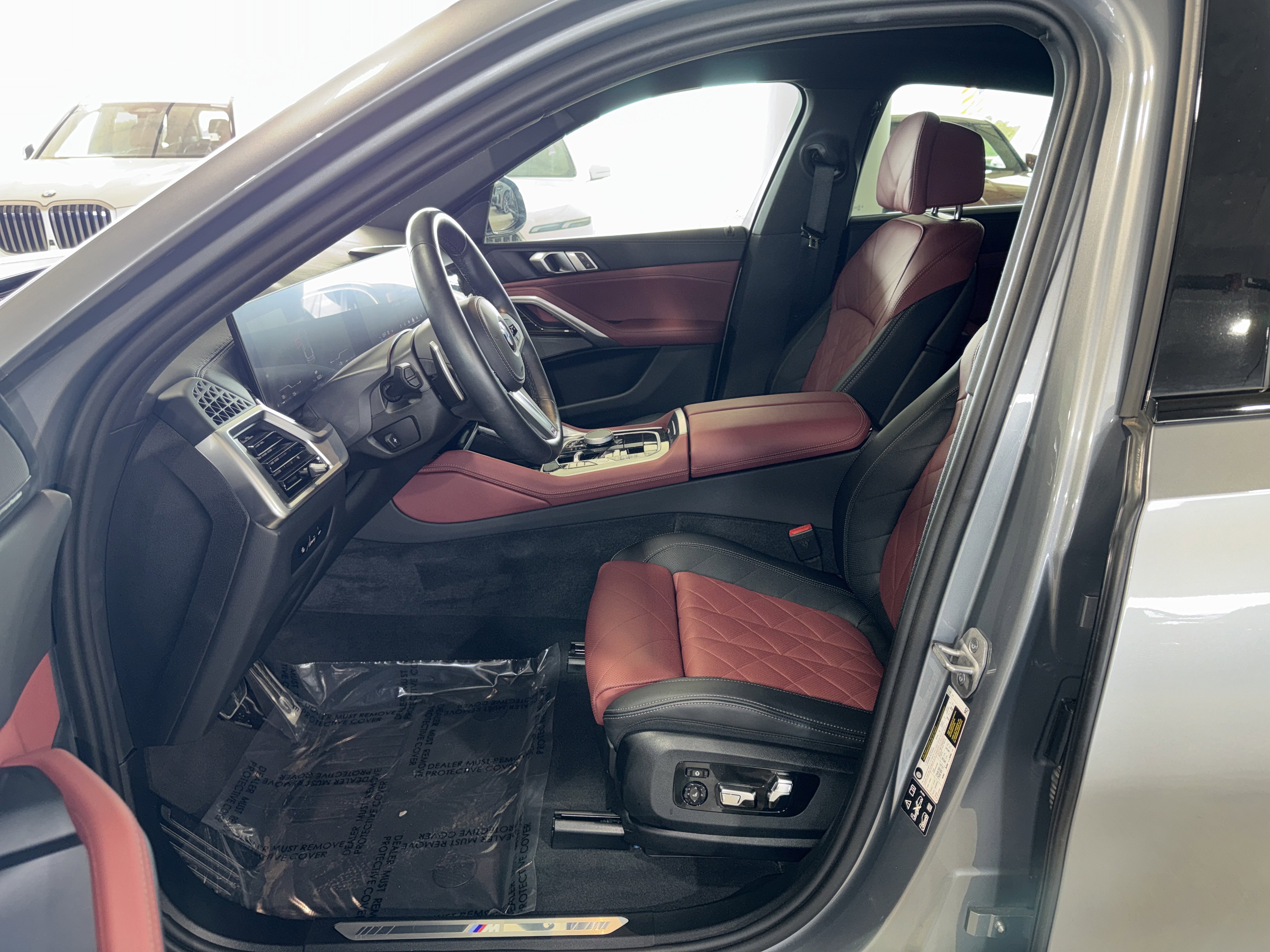 Certified 2025 BMW X6 xDrive40i image 19