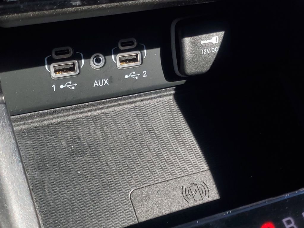 Used 2024 Jeep Grand Cherokee L Limited w/ Luxury Tech Group II image 27