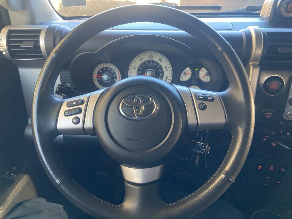 Used 2012 Toyota FJ Cruiser 4WD w/ Upgrade Pkg image 21