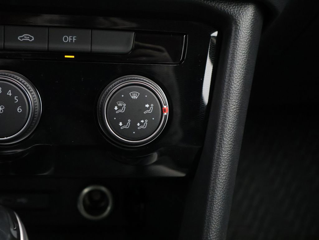 New 2026 Volkswagen Taos S image 28