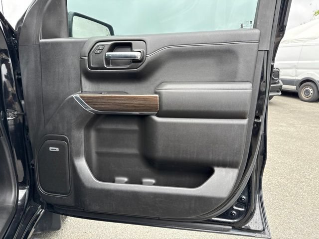 Used 2019 Chevrolet Silverado 1500 RST w/ True North Edition AWD/4WD image 11