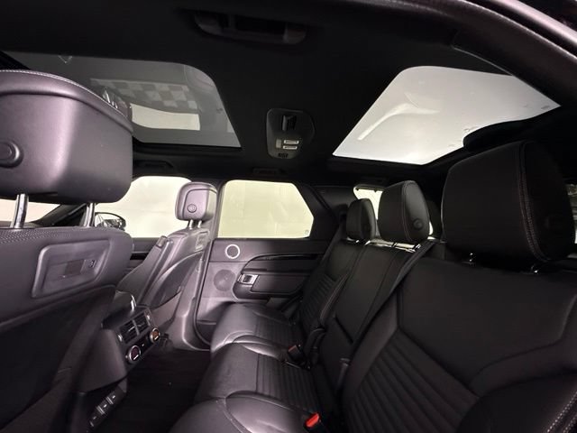 Used 2023 Land Rover Discovery S R-Dynamic AWD/4WD image 29