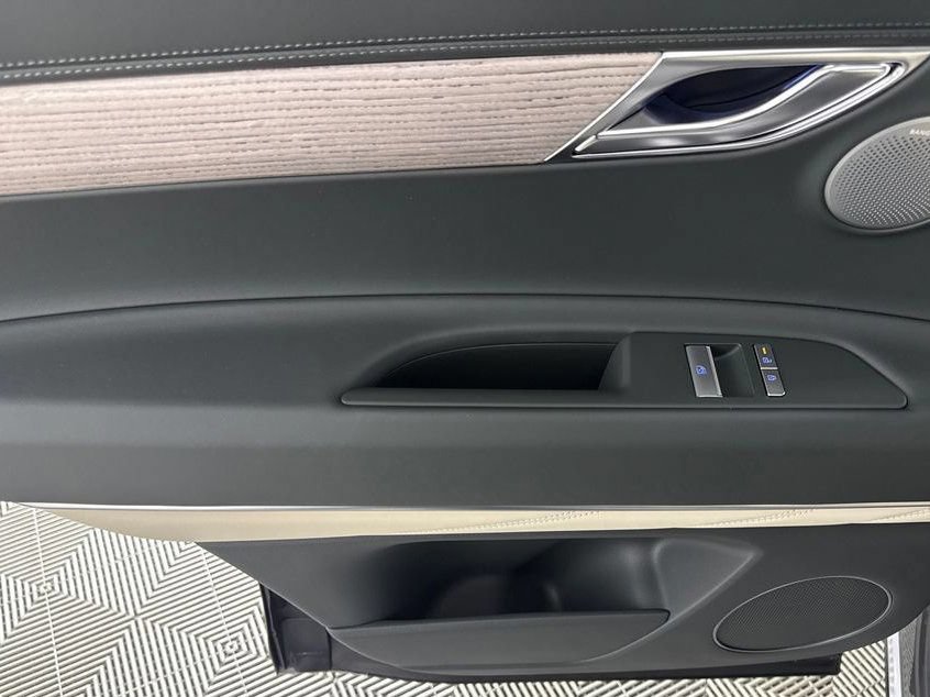 New 2026 Genesis GV80 3.5T Prestige AWD/4WD image 15