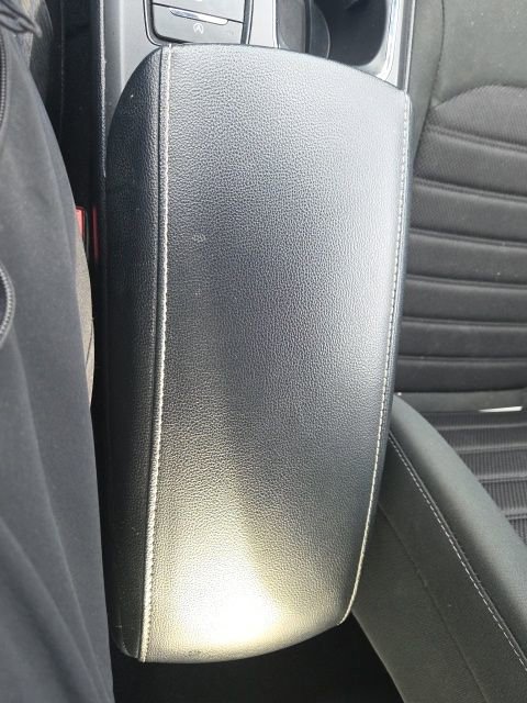 Used 2020 Ford Fusion SE image 35