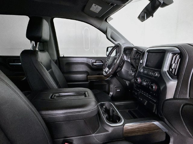 Used 2021 Chevrolet Silverado 1500 RST w/ Redline Edition AWD/4WD image 25